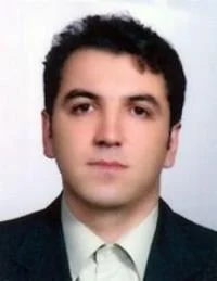 دکتر علی صادقی