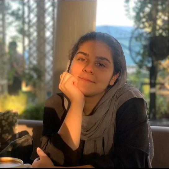 دکتر شکوفه شادان