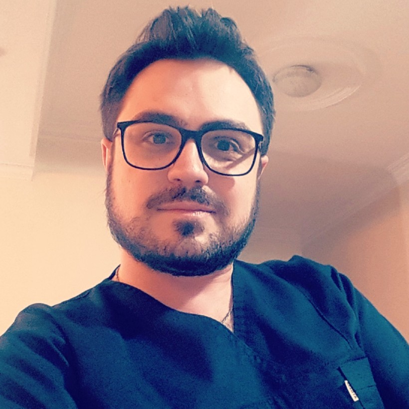 نوبت دهی دکتر جواد ولی زاده متخصص داخلی