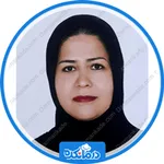  دکتر فاطمه غلامی درمیان 