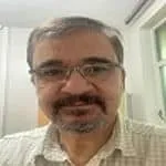  دکتر علی صالحی 