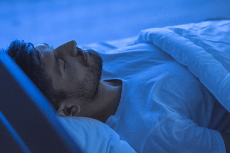 علت تشنج در خواب بزرگسالان چیست؟