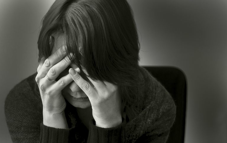 ۱۵ تاثیر افسردگی روی سلامت
