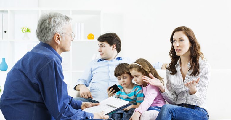 مشاوره خانوادگی یا خانواده درمانی چیست؟