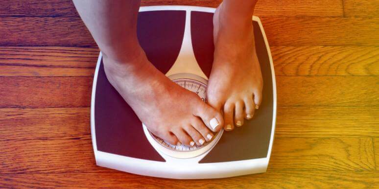 بررسی 11 دلیل افزایش وزن ناگهانی