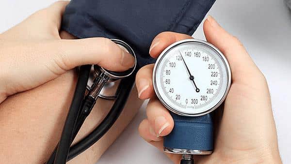 علائم فشار خون بالا یا هایپرتنشن - درمانکده