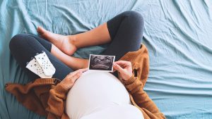 وضعیت مادر و کودک در هفته بیست و دوم بارداری