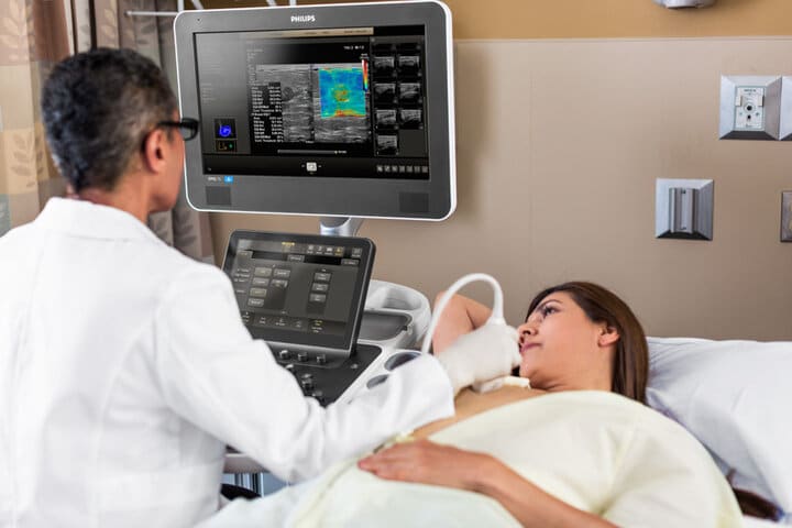 تصویربرداری سونوگرافی ؛ انواع، کاربرد و شرایط - مجله پزشکی درمانکده