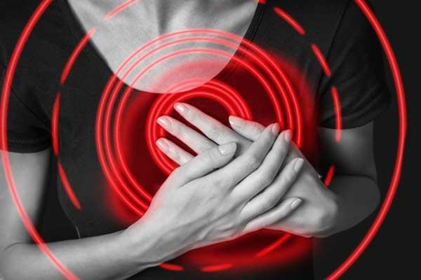 علائم حمله قلبی