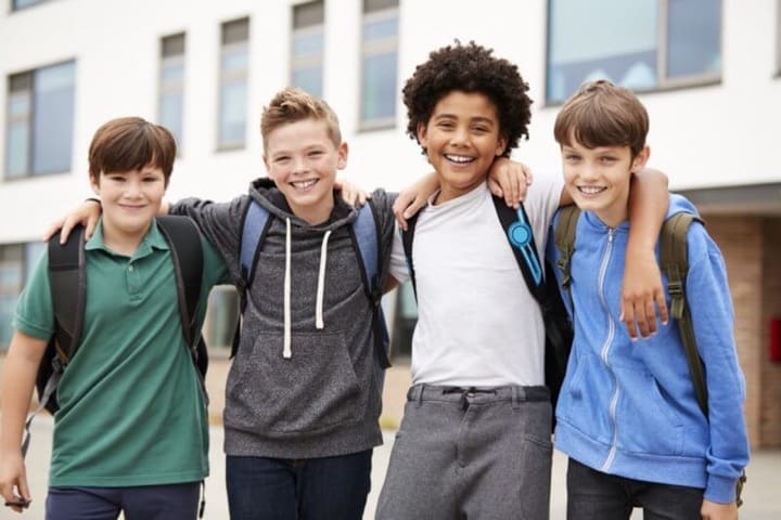 پسرها در یازده سالگی درک بهتری از شکل بدن خود و مقایسه‌ی آن با دیگران دارند