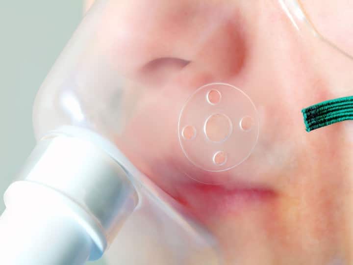 نارسایی مزمن دستگاه تنفسی زمانی اتفاق می‌افتد که مجاری تنفسی ریه‌ها تنگ شوند.