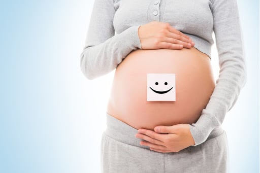 برای رفع اضافه وزن در بارداری لازم است خانمها از کاهش وزن یا تغییر خودسرانه رژیم غذایی بپرهیزند.