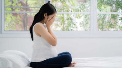 برای بررسی سلامت مادر و جنین، انجام آزمایش های سه ماهه اول بارداری ضروری است. این آزمایش های بارداری روند بارداری و رشد کودک را به شما نشان می‌دهند.