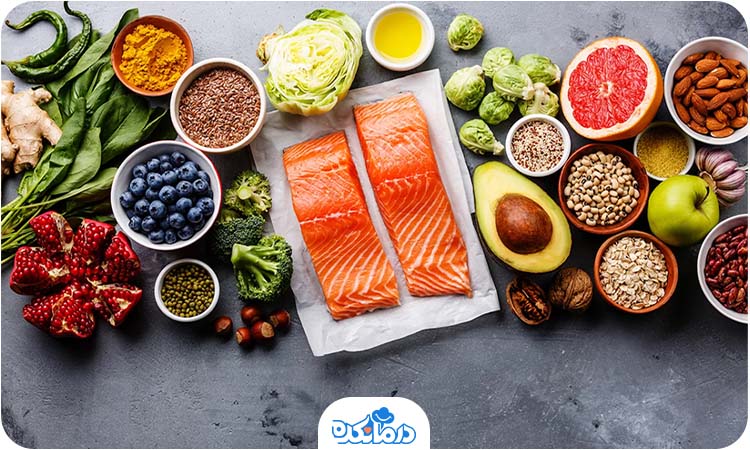 غذاهای سالم شامل ماهی، میوه، سبزی و حبوبات