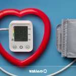 علت بالا رفتن ناگهانی فشار خون چیست؟ [بررسی ۱۱ دلیل مهم]