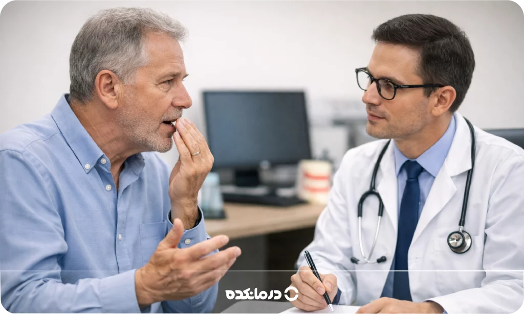 تصویر یک بیمار در حال صحبت کردن با پزشک را می بینید